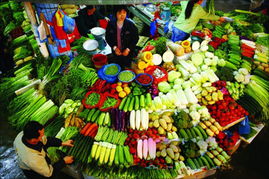 食用農(nóng)產(chǎn)品批發(fā)價(jià)格走勢(shì) 蔬菜大量上市促降幅擴(kuò)大，豬肉價(jià)格繼續(xù)下行